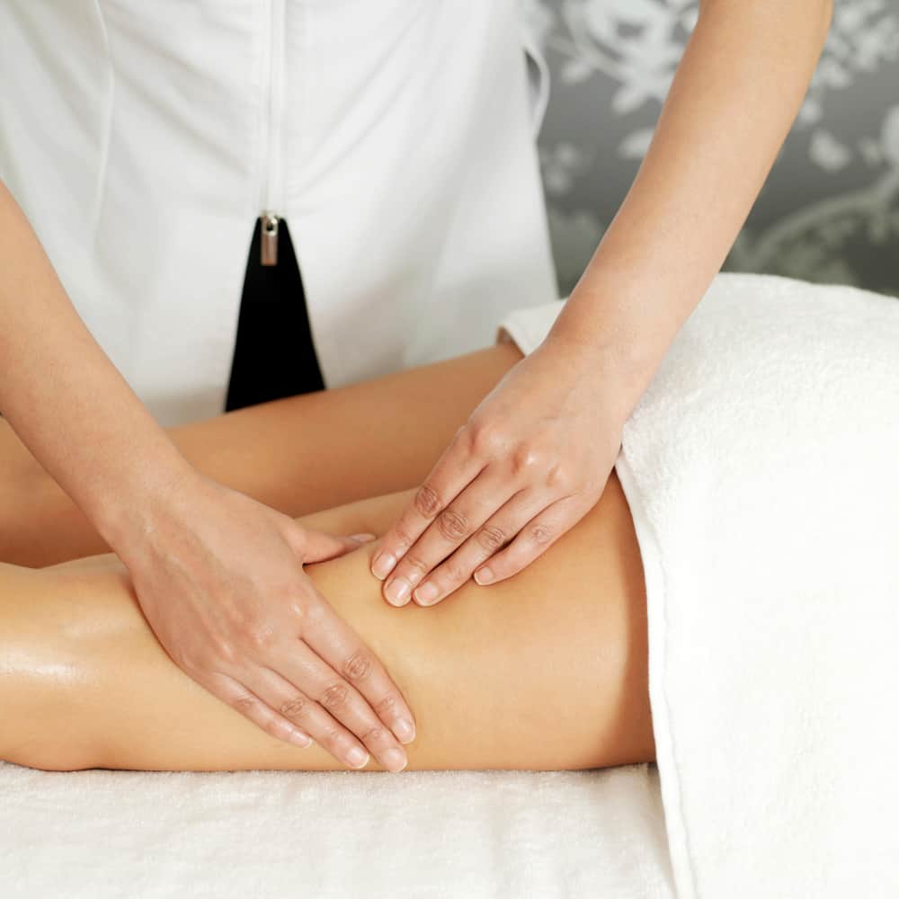 massaggio alle gambe
